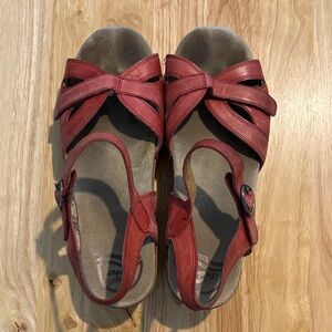 Dansko Seasons Red Strappy Sandals